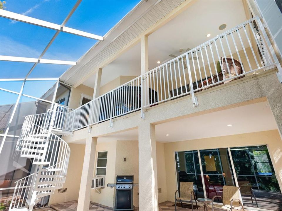 For Sale: $799,000 (3 beds, 2 baths, 2361 Square Feet)