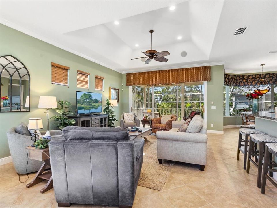 For Sale: $799,000 (3 beds, 2 baths, 2361 Square Feet)