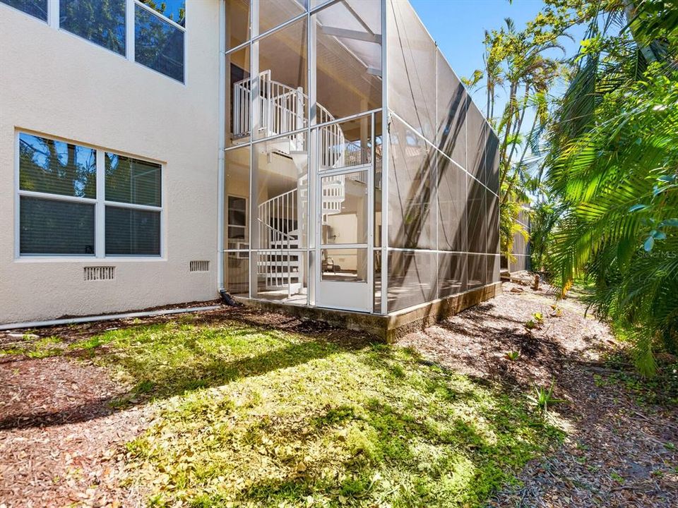 For Sale: $799,000 (3 beds, 2 baths, 2361 Square Feet)