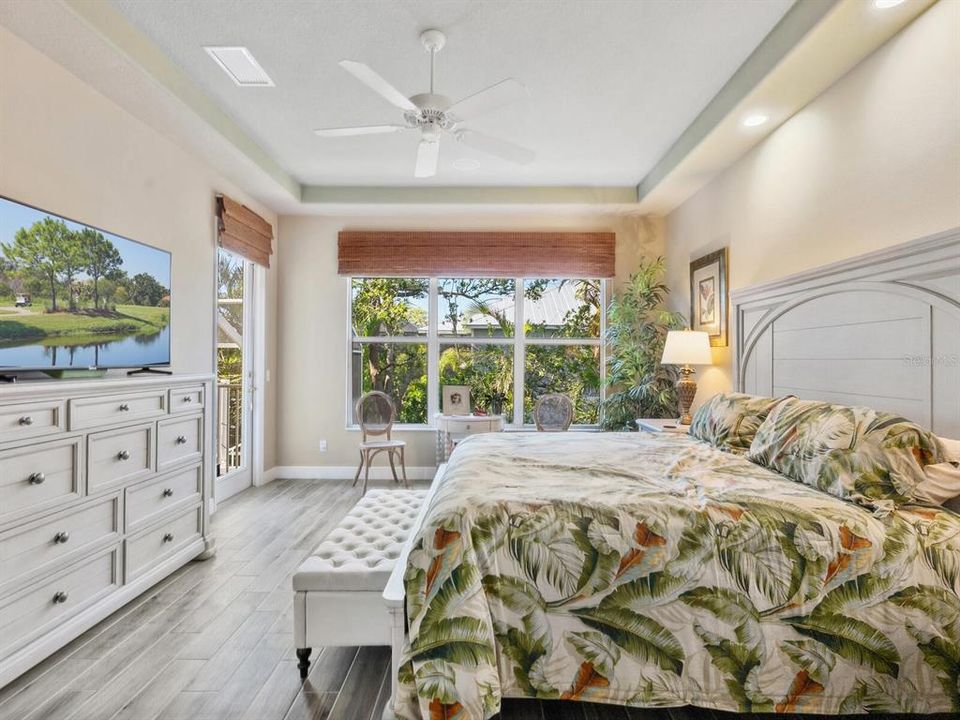 For Sale: $799,000 (3 beds, 2 baths, 2361 Square Feet)