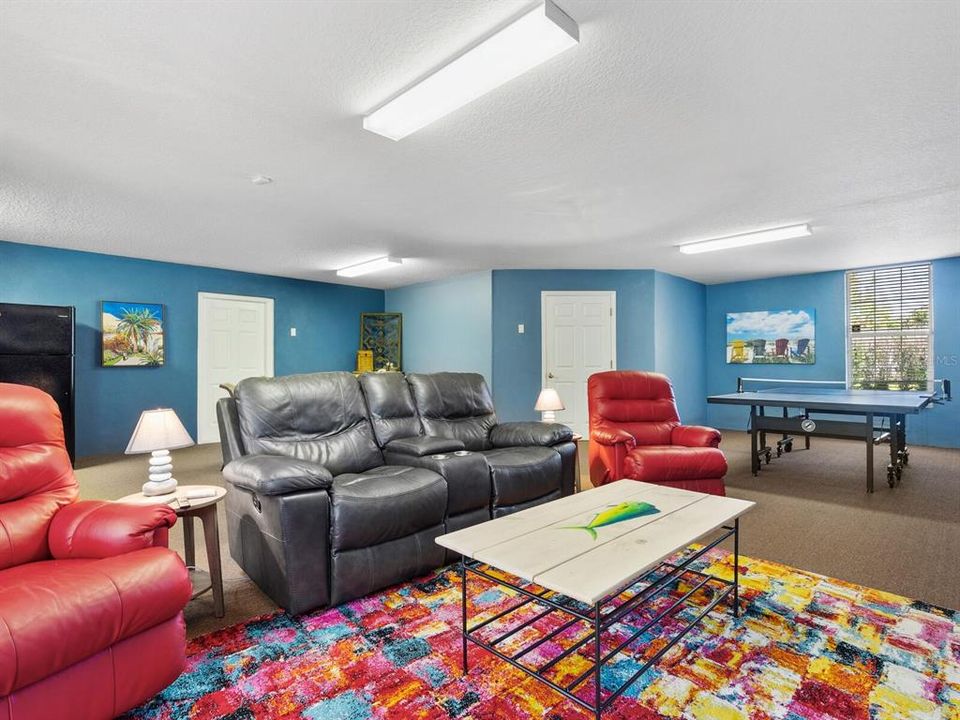 For Sale: $799,000 (3 beds, 2 baths, 2361 Square Feet)