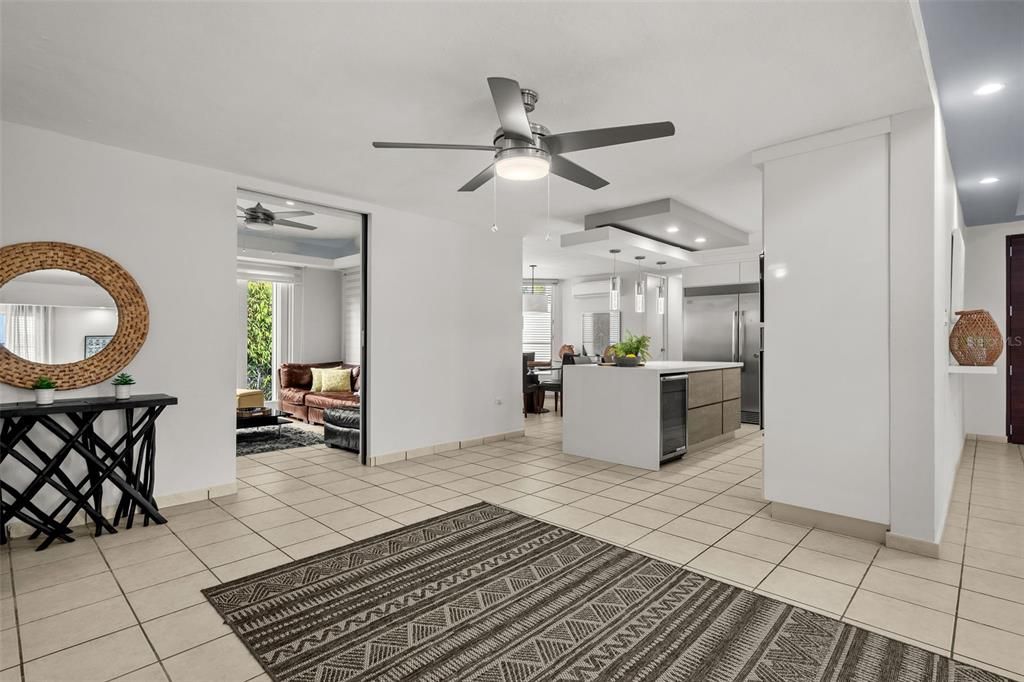 For Sale: $1,970,000 (4 beds, 3 baths, 4000 Square Feet)