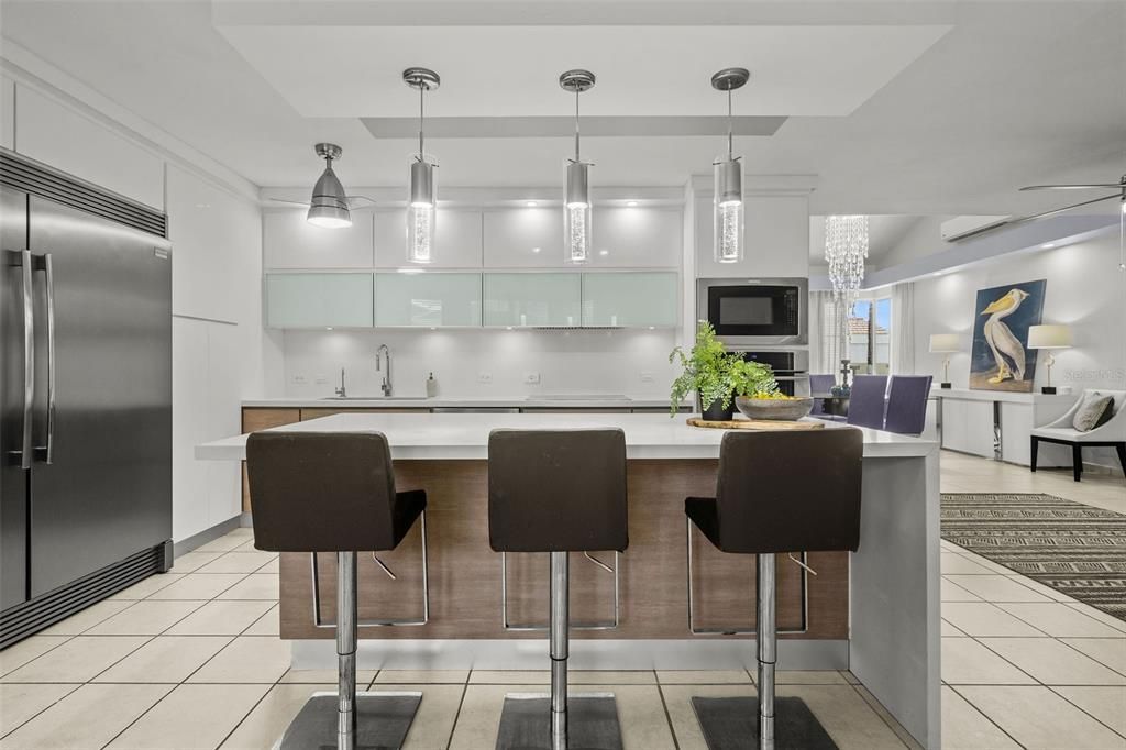 For Sale: $1,970,000 (4 beds, 3 baths, 4000 Square Feet)