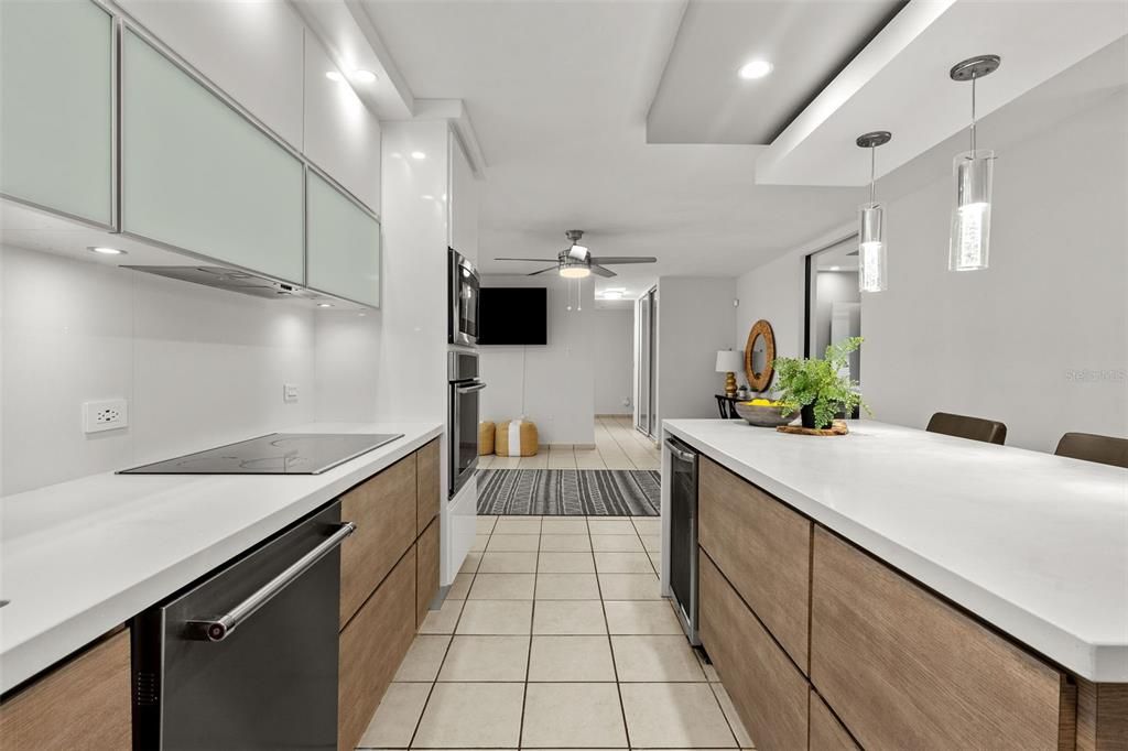 For Sale: $1,970,000 (4 beds, 3 baths, 4000 Square Feet)