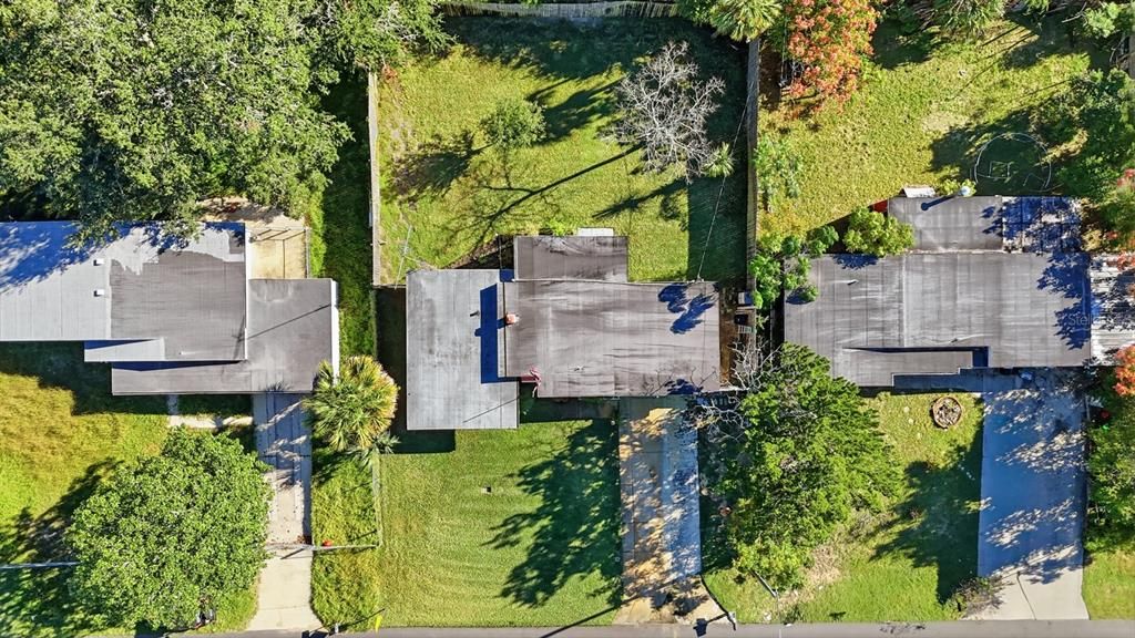 For Sale: $220,000 (2 beds, 1 baths, 751 Square Feet)