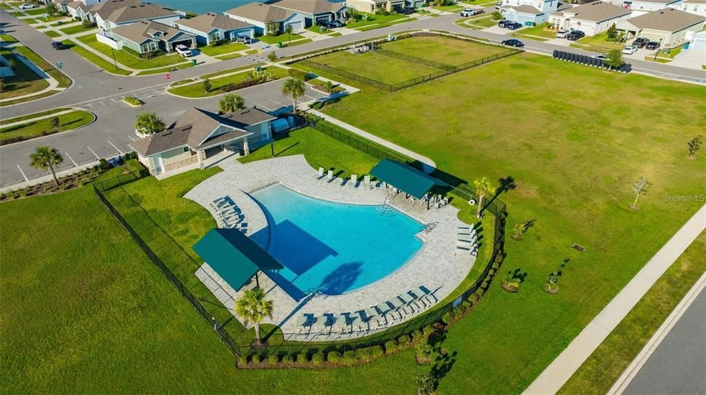 На продажу: $445,000 (3 спален, 2 ванн, 2017 Квадратных фут)