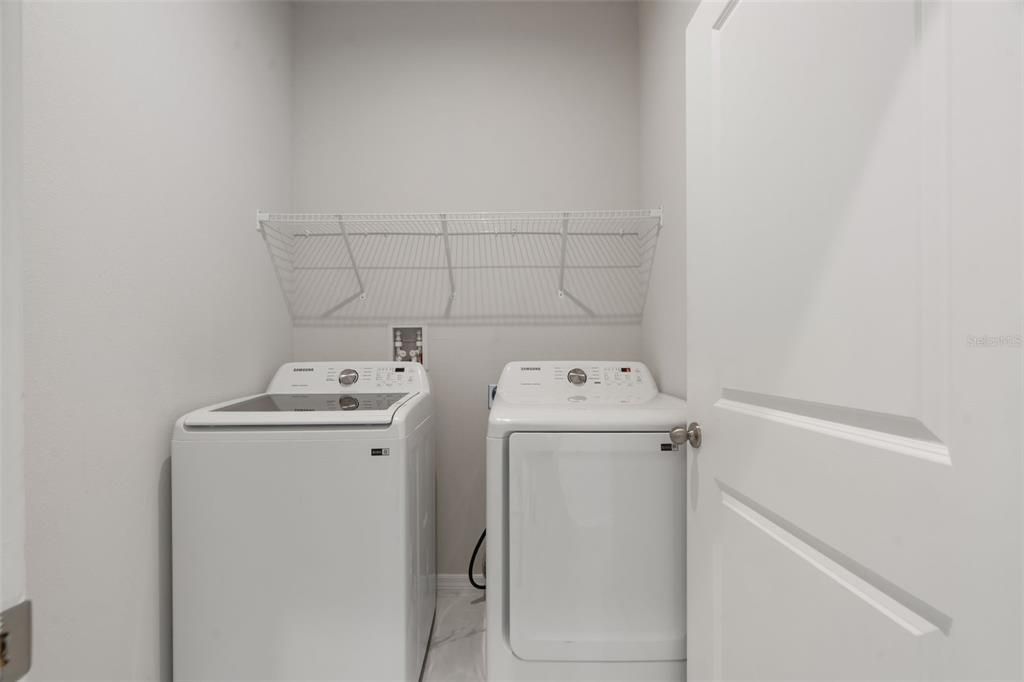 На продажу: $445,000 (3 спален, 2 ванн, 2017 Квадратных фут)