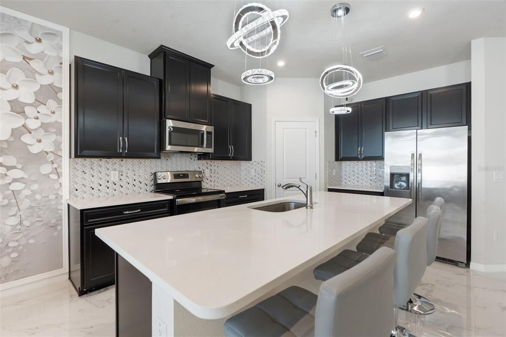 На продажу: $445,000 (3 спален, 2 ванн, 2017 Квадратных фут)