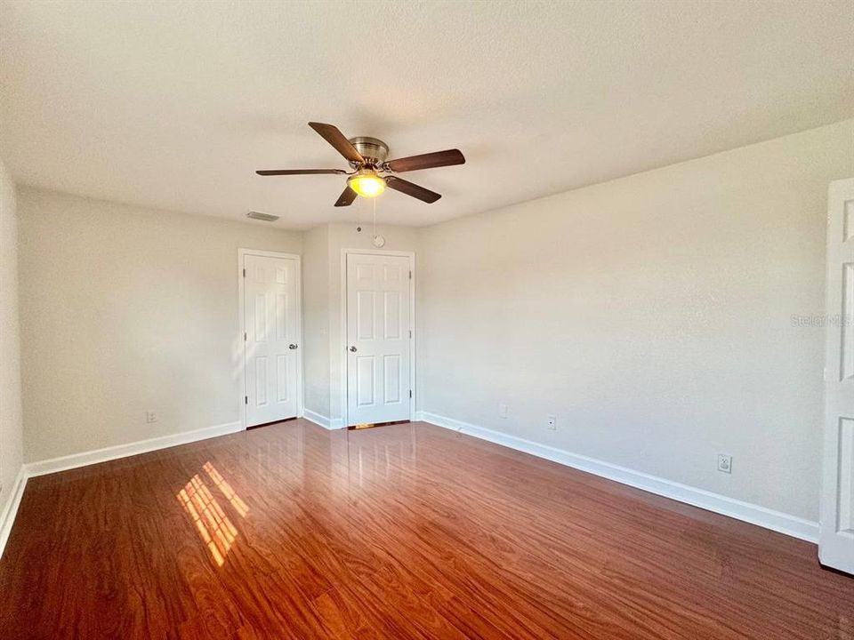 出租: $2,800 (4 贝兹, 3 浴室, 2395 平方英尺)