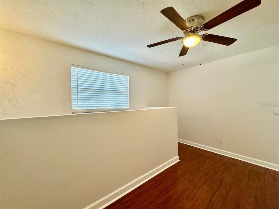 出租: $2,800 (4 贝兹, 3 浴室, 2395 平方英尺)