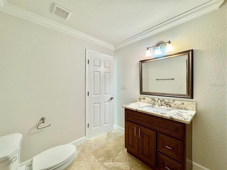 出租: $2,800 (4 贝兹, 3 浴室, 2395 平方英尺)