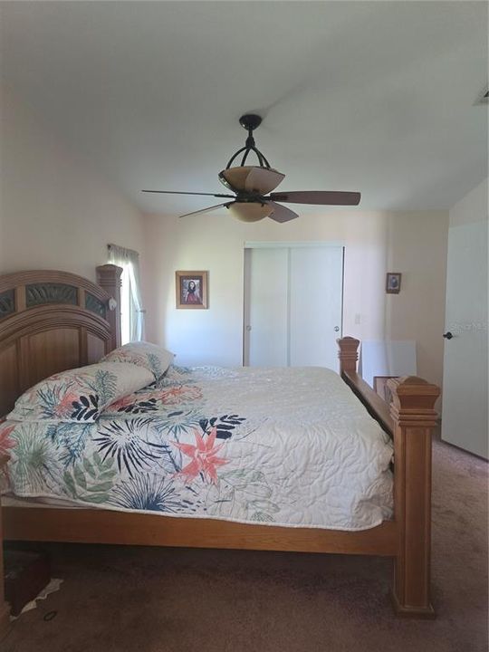 For Sale: $199,900 (2 beds, 2 baths, 1593 Square Feet)