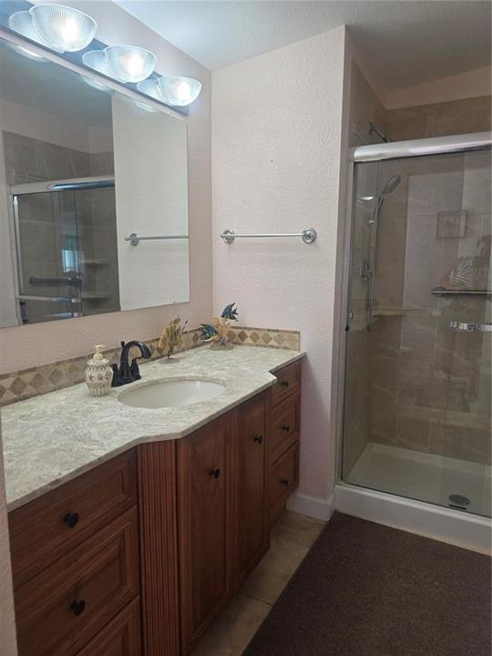 For Sale: $199,900 (2 beds, 2 baths, 1593 Square Feet)