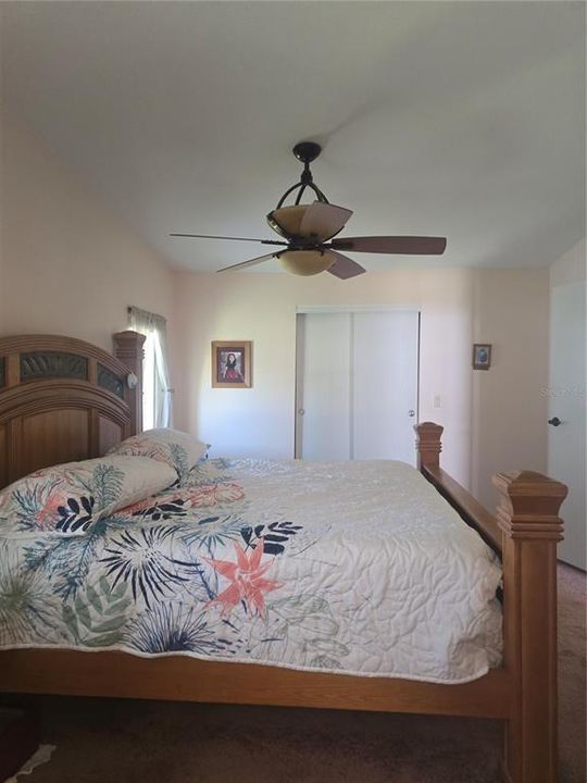 For Sale: $199,900 (2 beds, 2 baths, 1593 Square Feet)