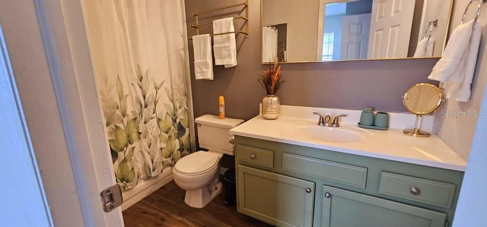 出租: $2,500 (3 贝兹, 1 浴室, 1050 平方英尺)