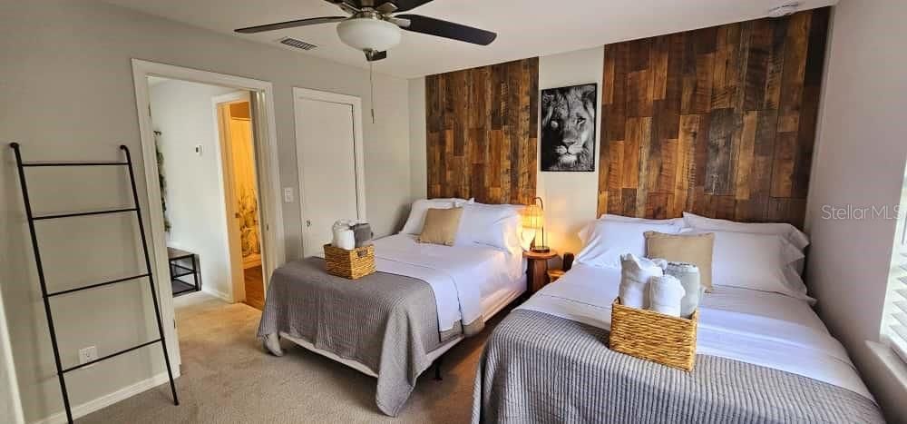 出租: $2,500 (3 贝兹, 1 浴室, 1050 平方英尺)