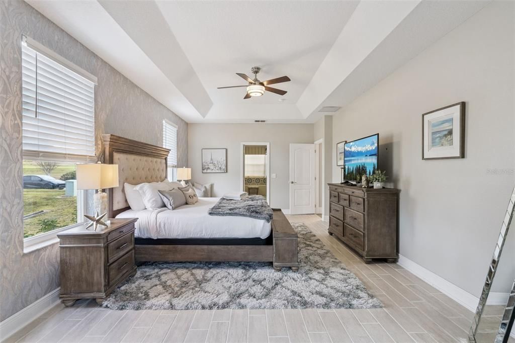 Active With Contract: $585,000 (5 beds, 3 baths, 3612 Square Feet)