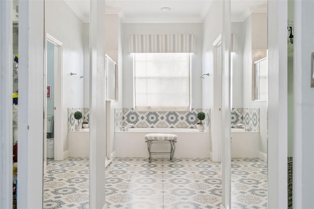 Active With Contract: $585,000 (5 beds, 3 baths, 3612 Square Feet)