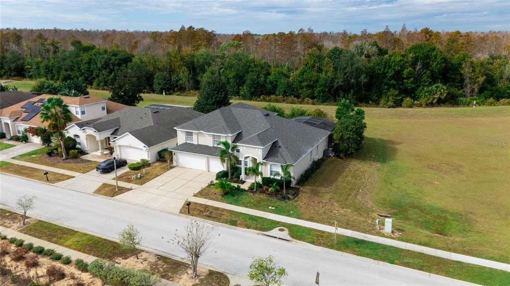 Active With Contract: $585,000 (5 beds, 3 baths, 3612 Square Feet)