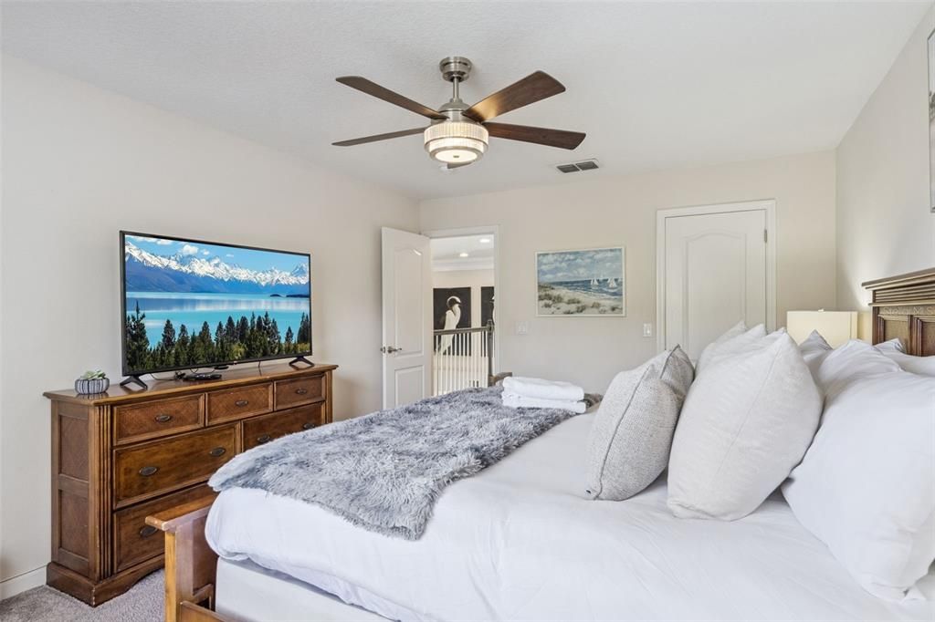 Active With Contract: $585,000 (5 beds, 3 baths, 3612 Square Feet)