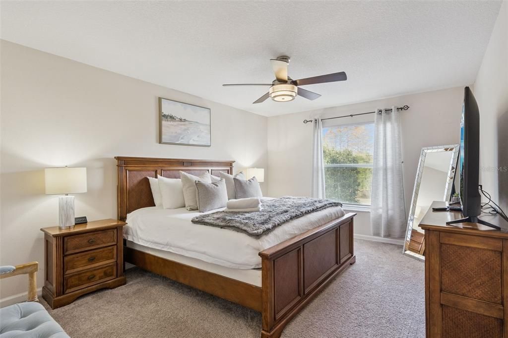 Active With Contract: $585,000 (5 beds, 3 baths, 3612 Square Feet)