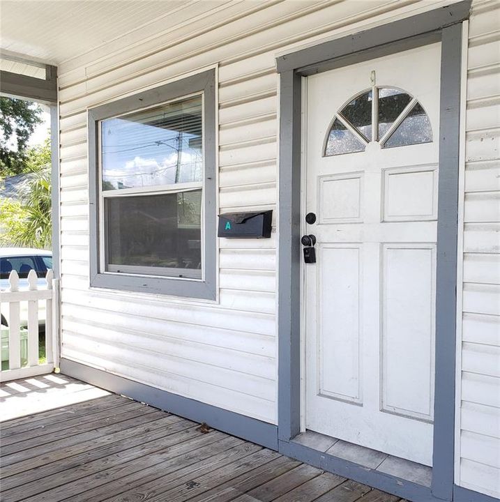 For Rent: $1,395 (1 beds, 1 baths, 702 Square Feet)