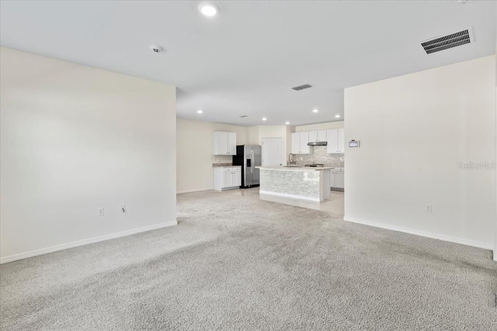 For Sale: $339,900 (4 beds, 2 baths, 1846 Square Feet)