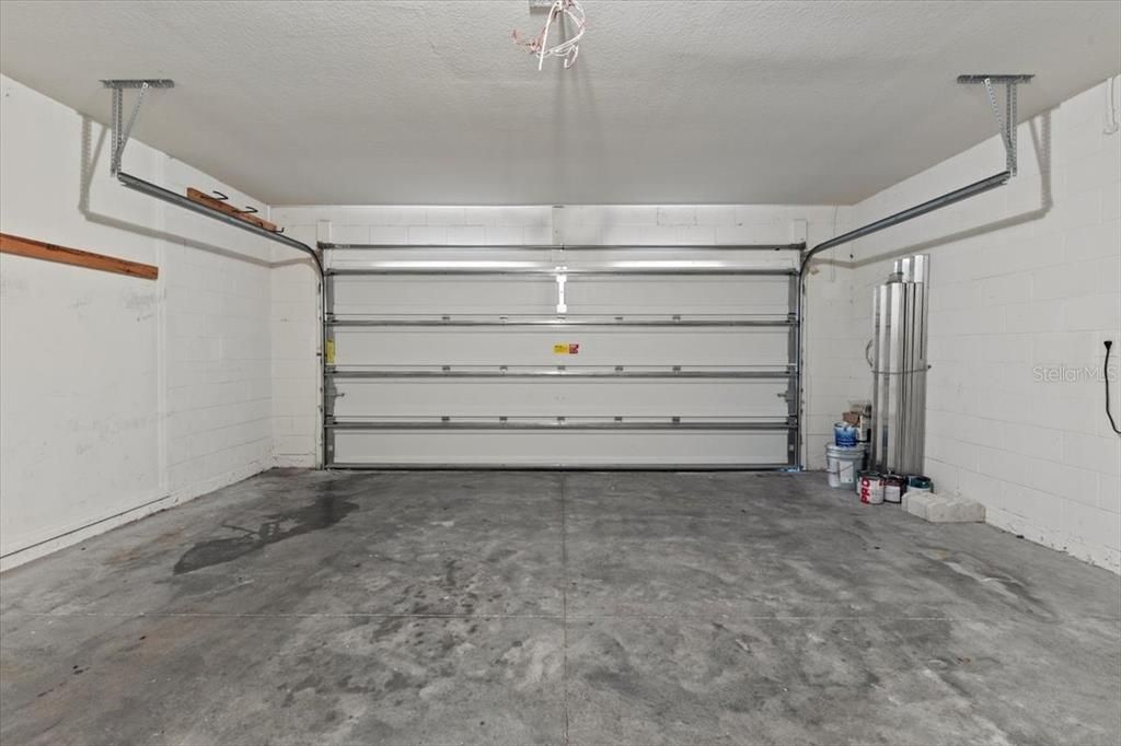 For Sale: $339,900 (4 beds, 2 baths, 1846 Square Feet)