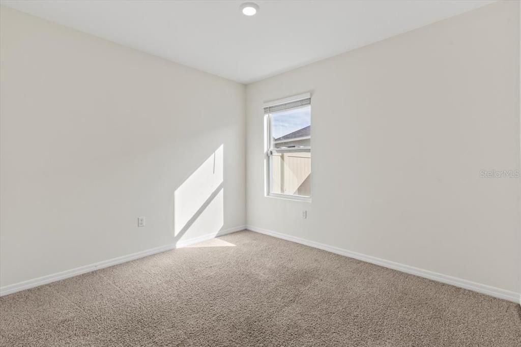 For Sale: $339,900 (4 beds, 2 baths, 1846 Square Feet)