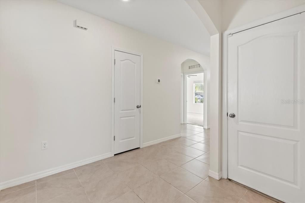 For Sale: $339,900 (4 beds, 2 baths, 1846 Square Feet)