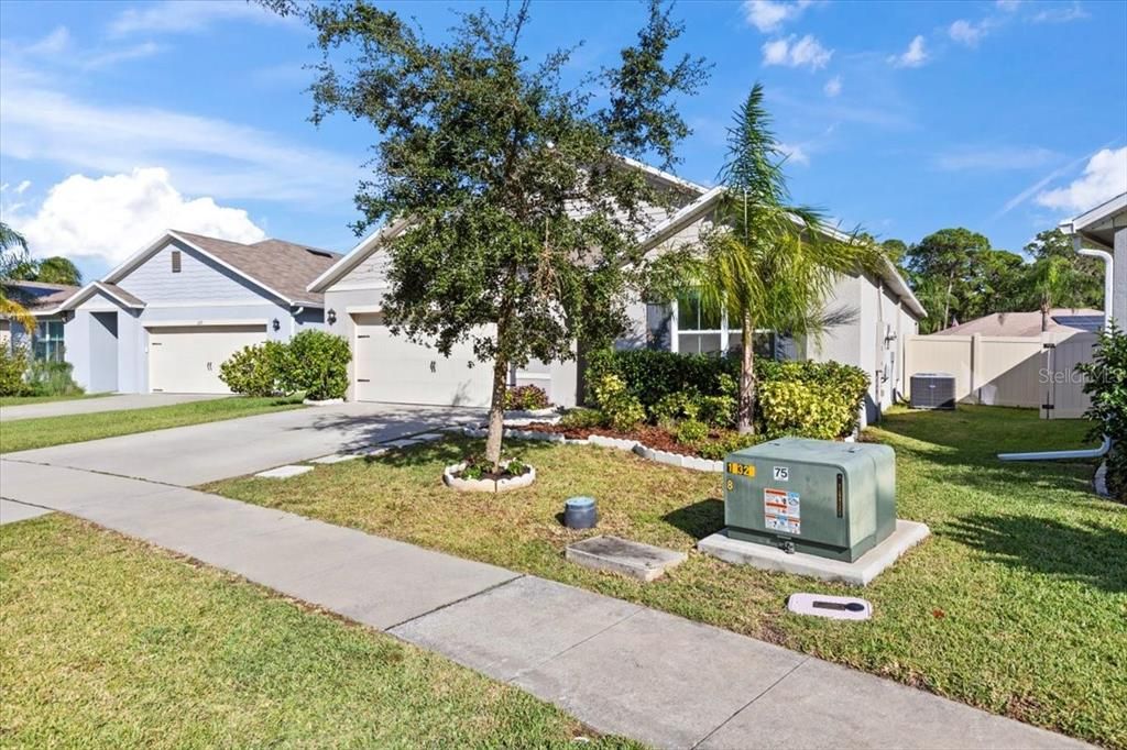 For Sale: $339,900 (4 beds, 2 baths, 1846 Square Feet)