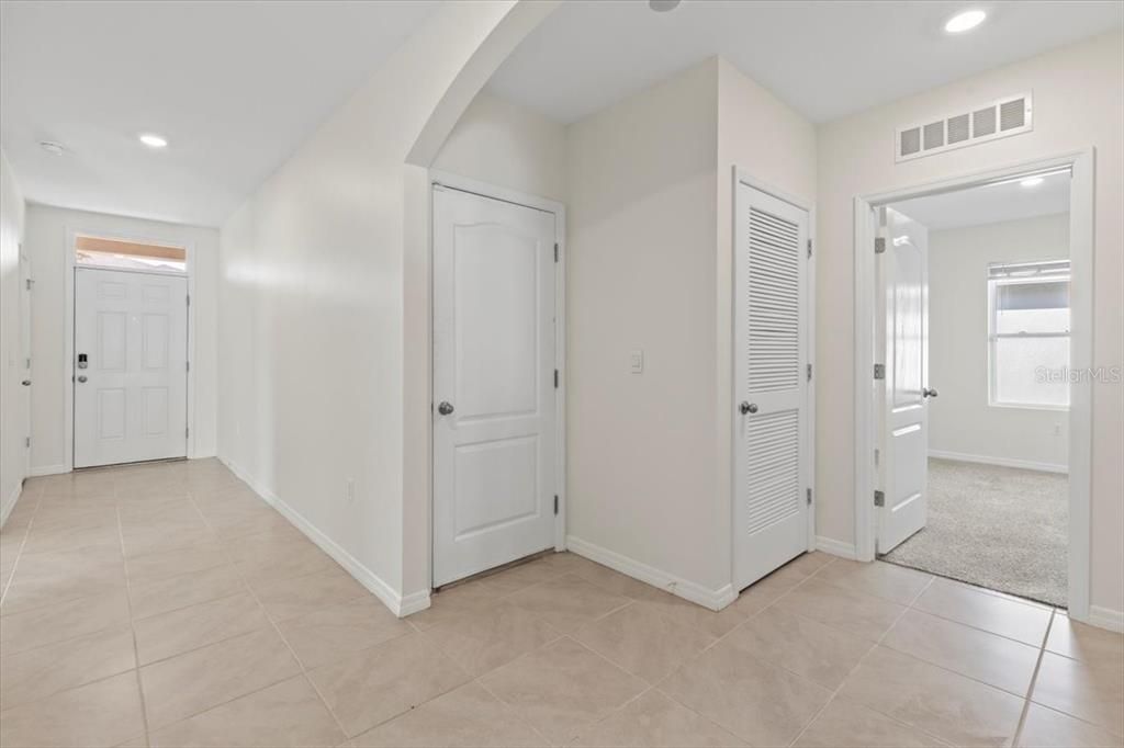 For Sale: $339,900 (4 beds, 2 baths, 1846 Square Feet)