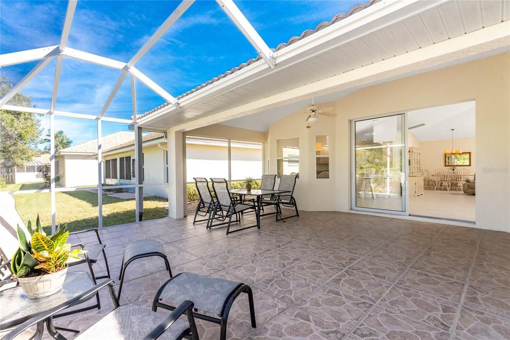 For Sale: $349,500 (3 beds, 2 baths, 1852 Square Feet)