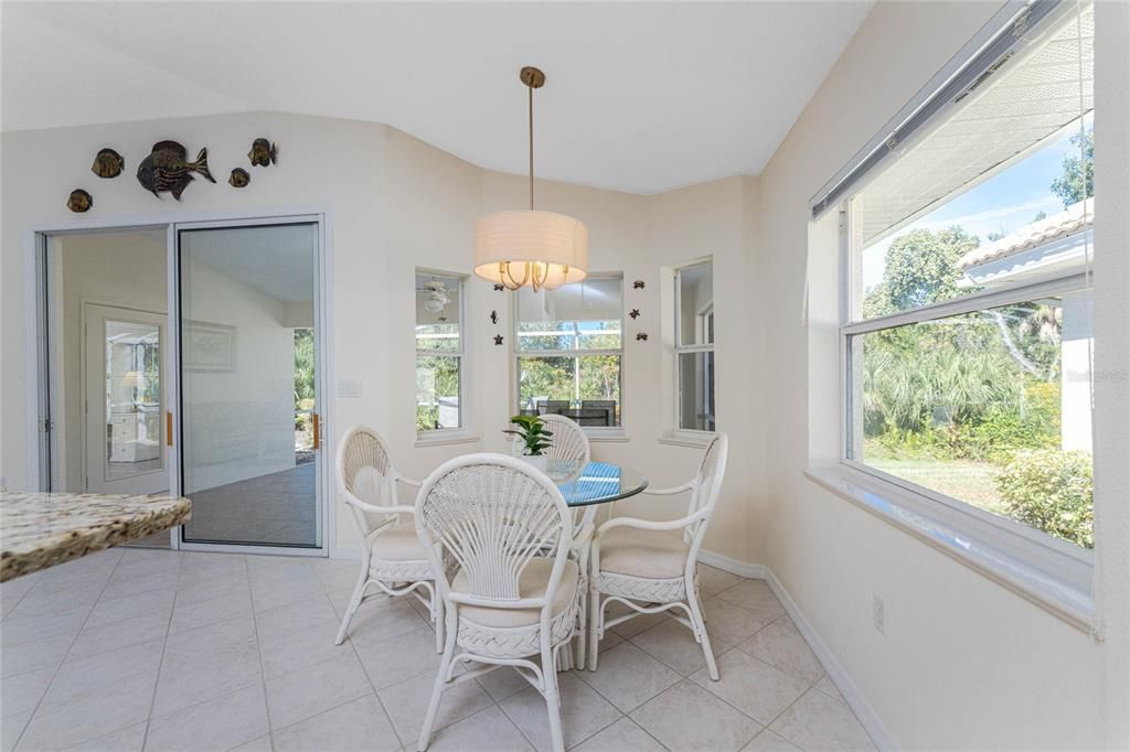 For Sale: $349,500 (3 beds, 2 baths, 1852 Square Feet)