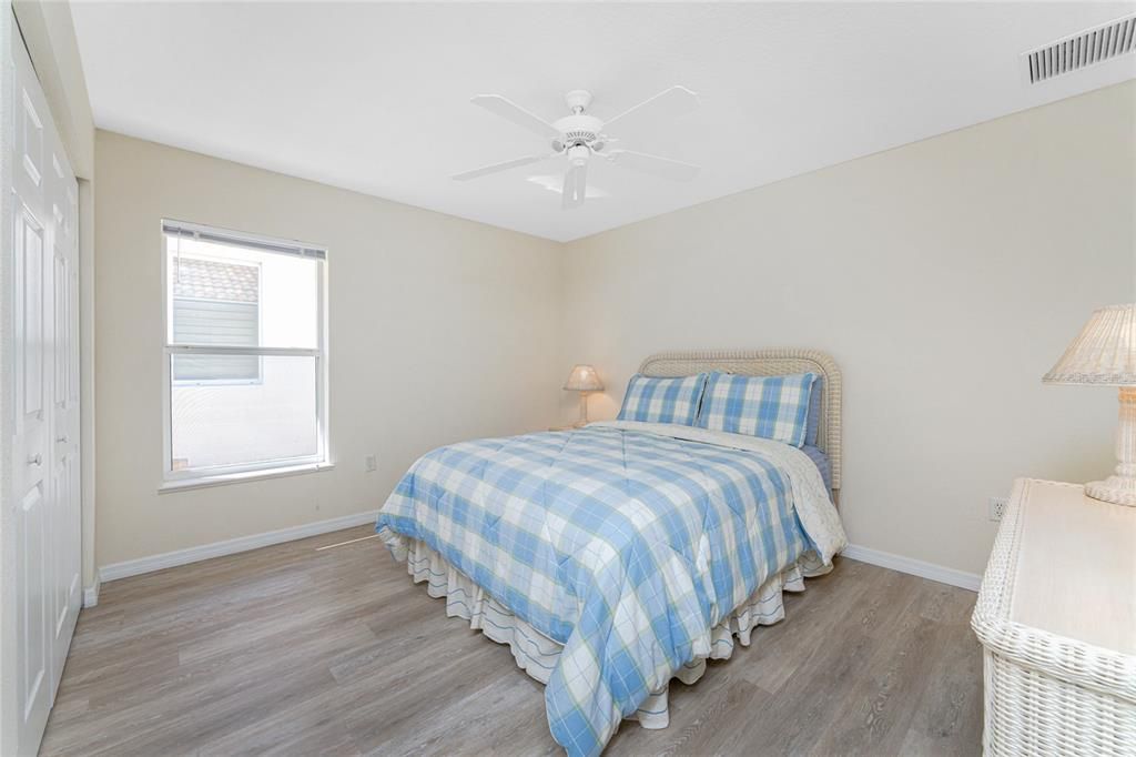 For Sale: $349,500 (3 beds, 2 baths, 1852 Square Feet)