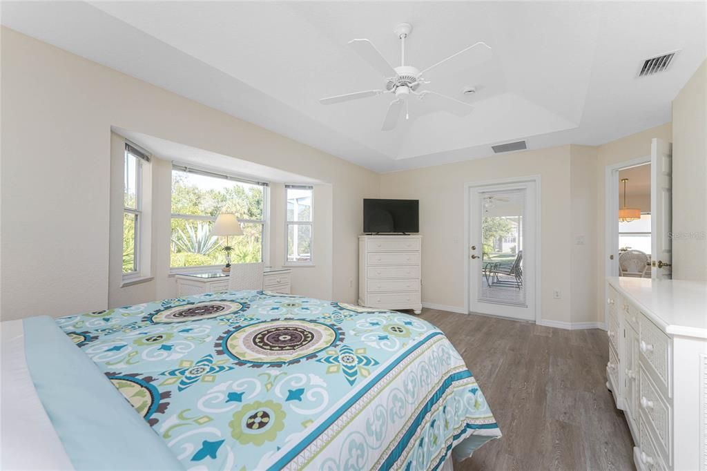 For Sale: $349,500 (3 beds, 2 baths, 1852 Square Feet)