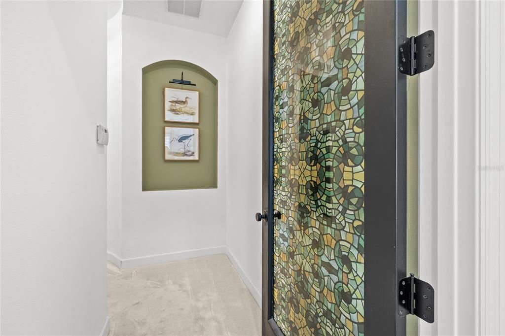 合同活跃: $829,000 (3 贝兹, 3 浴室, 2866 平方英尺)