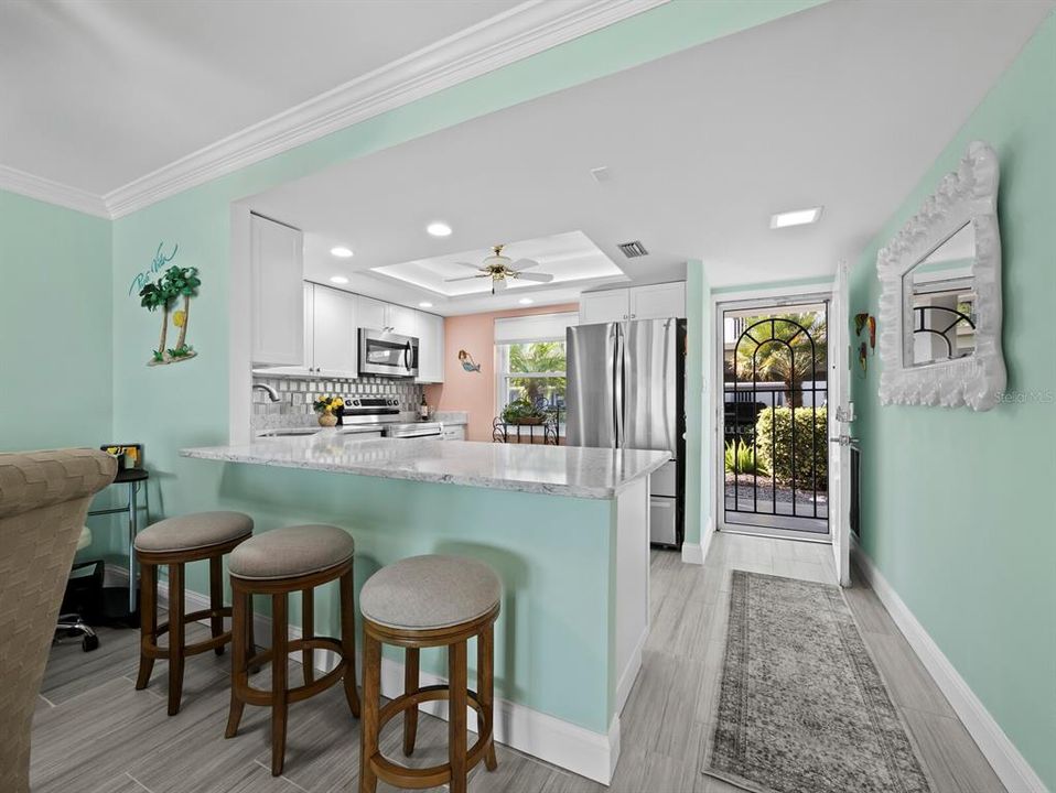 For Sale: $710,000 (2 beds, 2 baths, 1152 Square Feet)