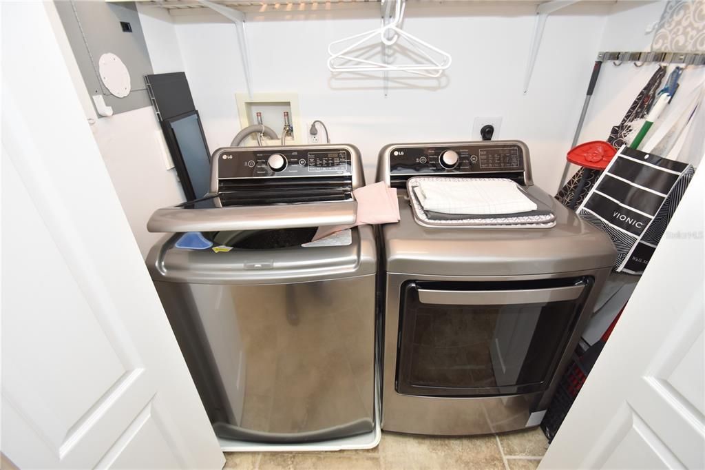 出租: $2,700 (3 贝兹, 2 浴室, 1344 平方英尺)