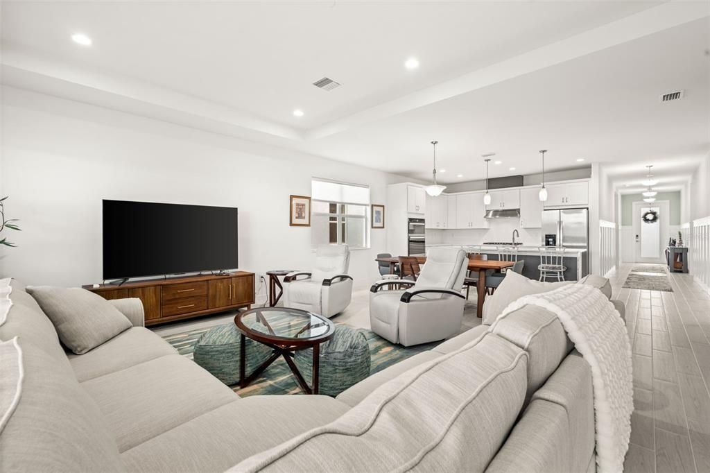 待售: $545,000 (3 贝兹, 2 浴室, 2272 平方英尺)