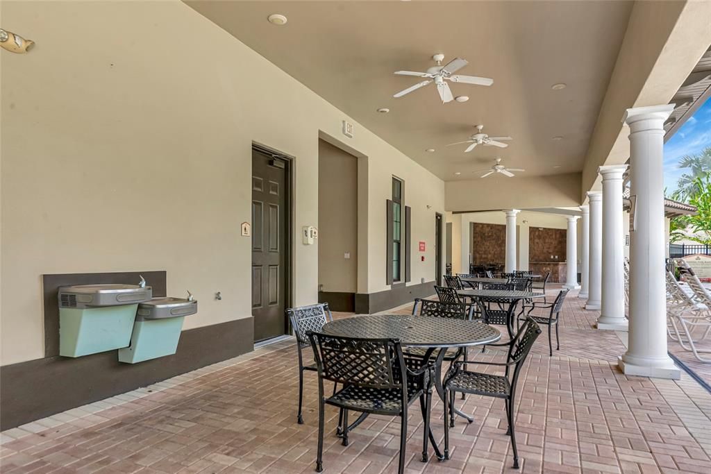 For Rent: $2,695 (3 beds, 2 baths, 1672 Square Feet)