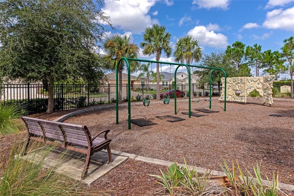 For Rent: $2,695 (3 beds, 2 baths, 1672 Square Feet)