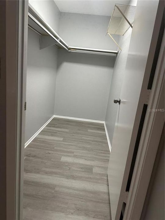 出租: $2,000 (3 贝兹, 2 浴室, 942 平方英尺)