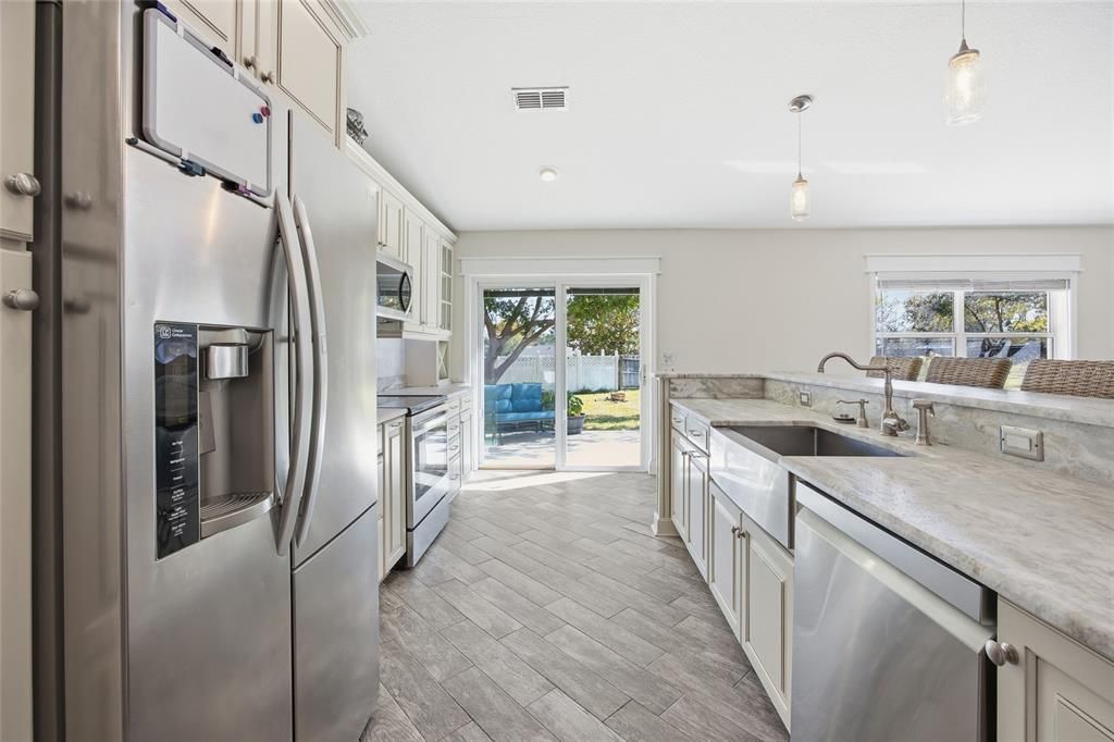 待售: $309,999 (3 贝兹, 2 浴室, 1347 平方英尺)