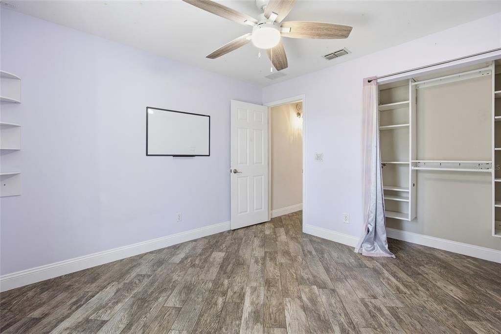 待售: $309,999 (3 贝兹, 2 浴室, 1347 平方英尺)