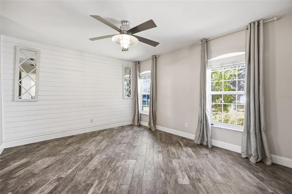 待售: $309,999 (3 贝兹, 2 浴室, 1347 平方英尺)