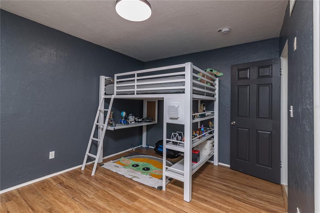 For Sale: $1,350,000 (3 beds, 3 baths, 2397 Square Feet)