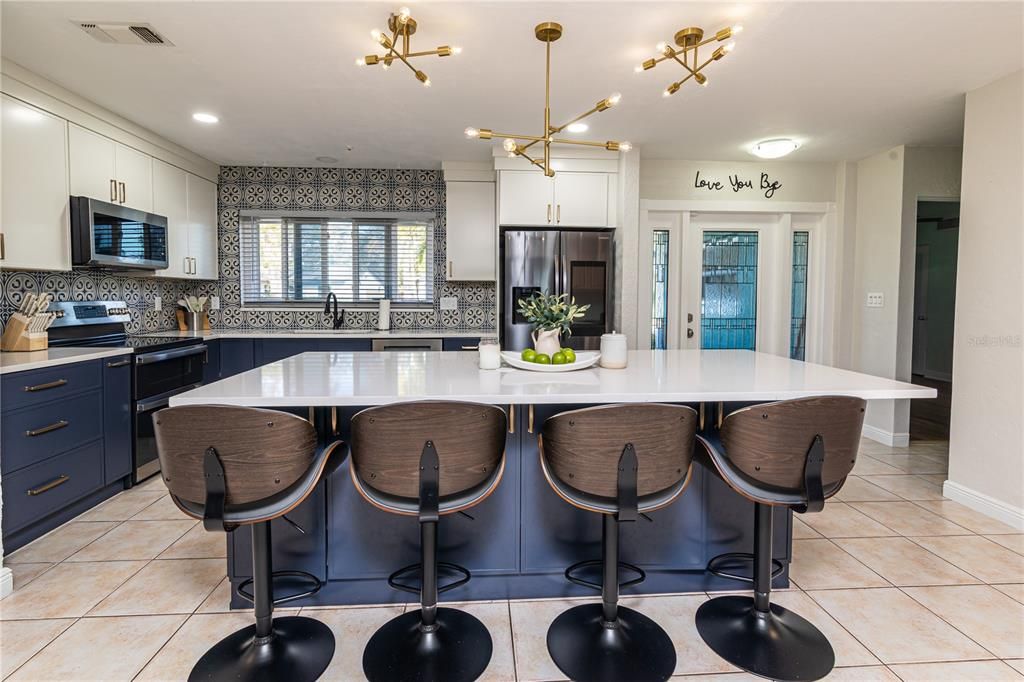 For Sale: $1,350,000 (3 beds, 3 baths, 2397 Square Feet)