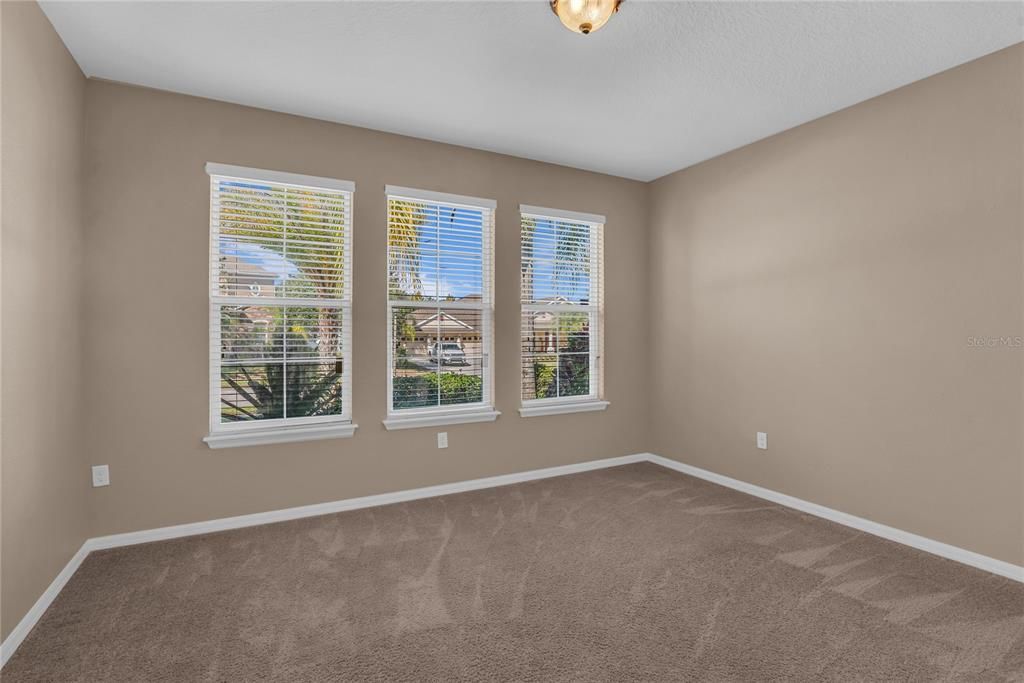 En Venta: $550,000 (4 camas, 3 baños, 2662 Pies cuadrados)