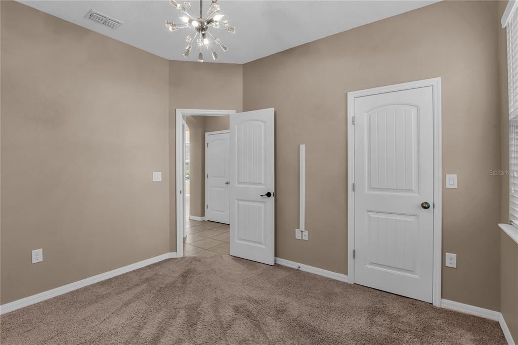 En Venta: $550,000 (4 camas, 3 baños, 2662 Pies cuadrados)